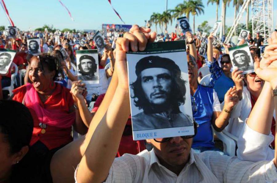 El ejemplo colosal del Che perdura y se multiplica día a día