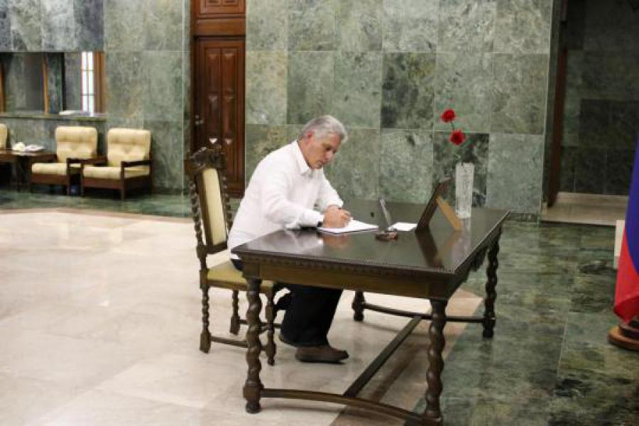 Primer Vicepresidente de los Consejos de Estado y de Ministros, Miguel Díaz-Canel Bermudez