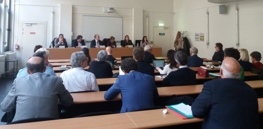 Académicos franceses debaten sobre las consecuencias de las leyes extraterritoriales estadounidenses para Cuba, Francia y la Unión Europea.