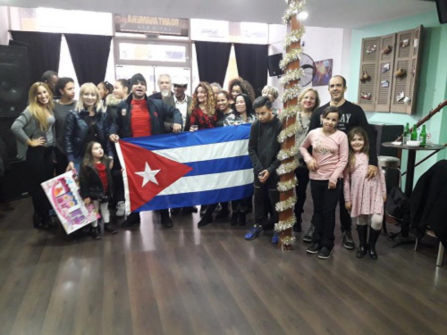 Celebrado Aniversario del Triunfo de la Revolución en Salónica, Grecia