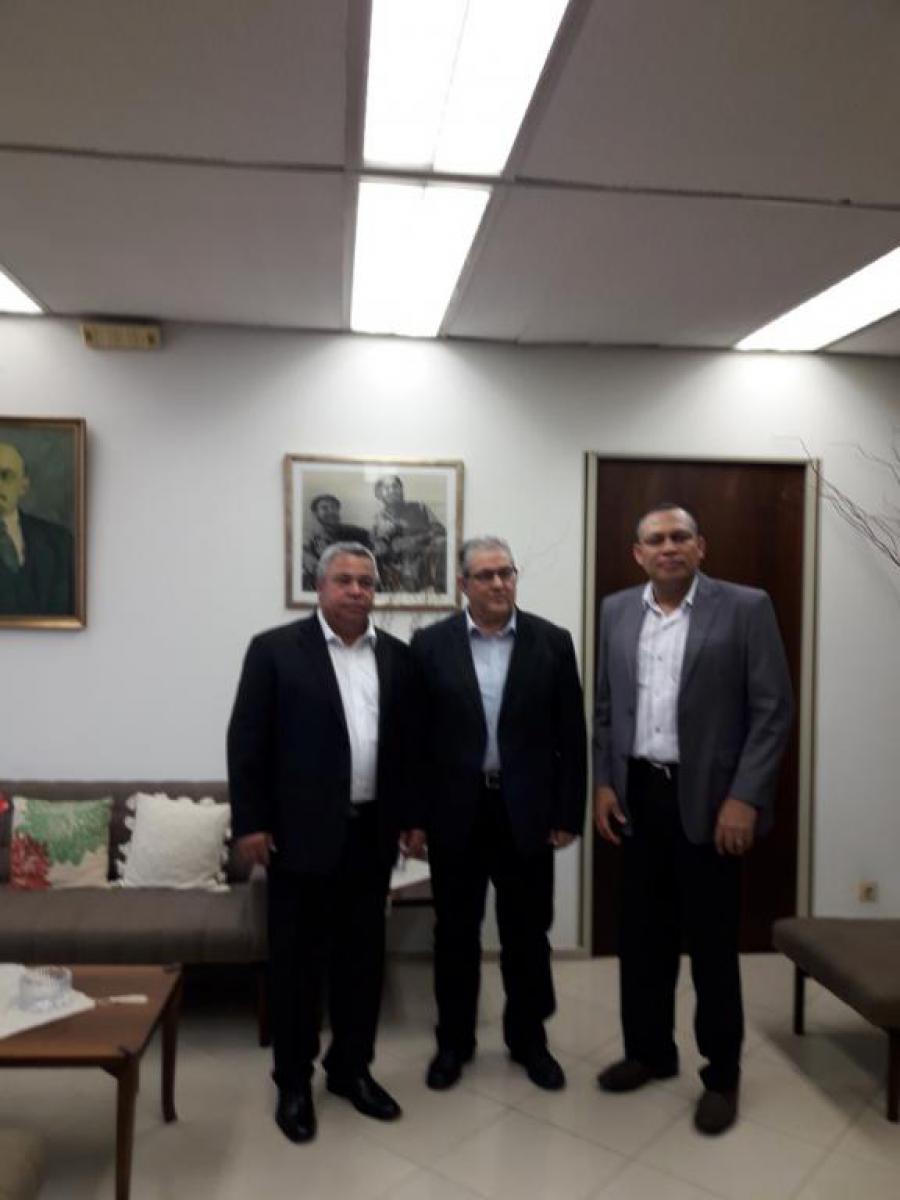 Encuentro entre miembro Buro político del PCC con Secretario general KKE en Grecia.