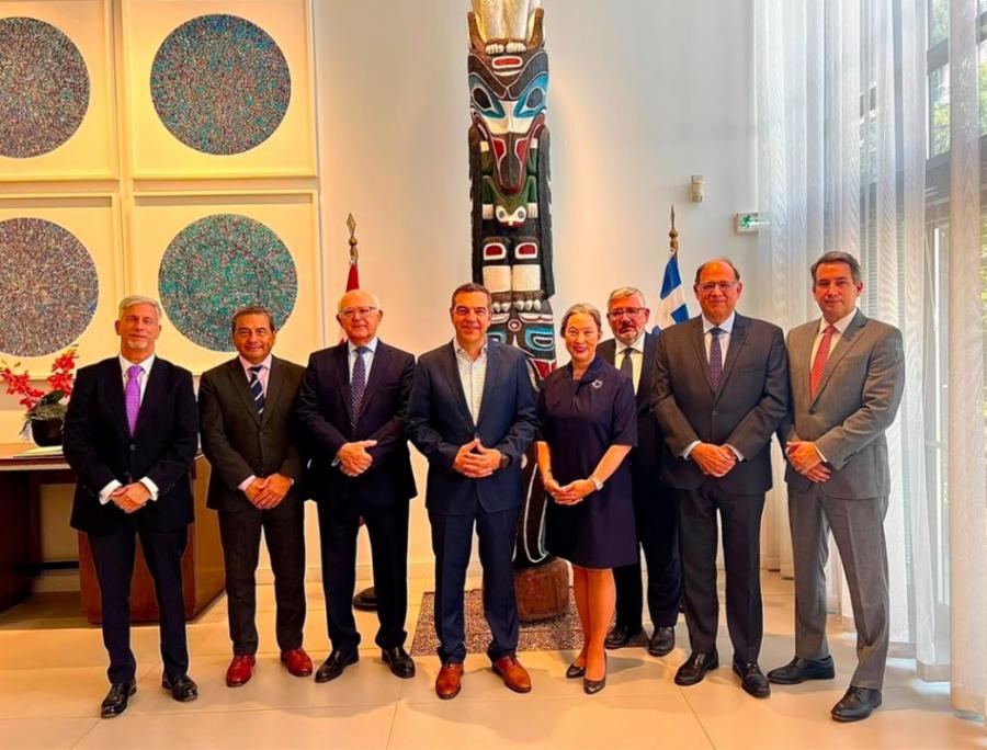 Alexis Tsipras Meets with Ambassadors from Canada and Latin America