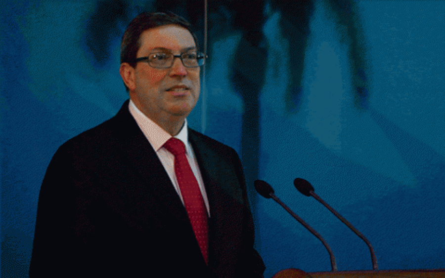 Canciller de Cuba insta a intercambio de saberes ante COVID-19