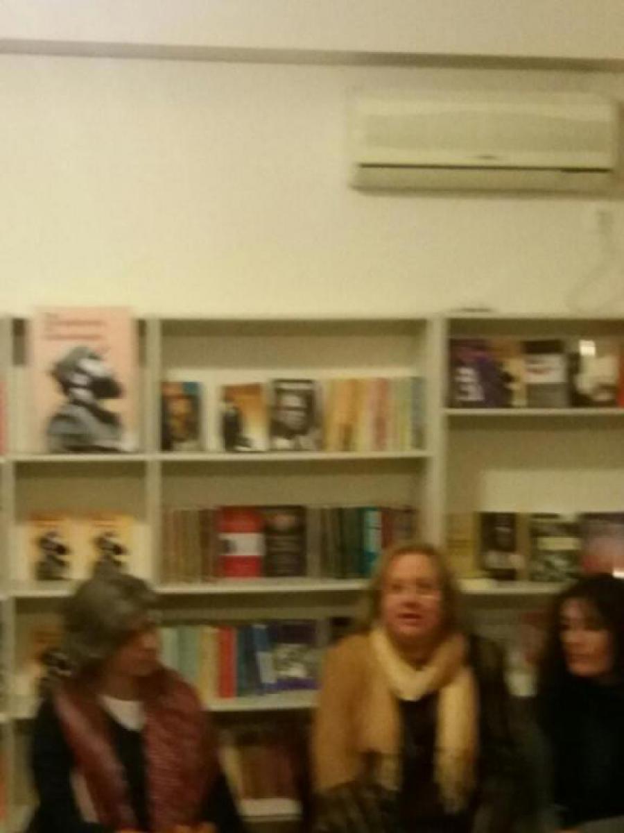 Recuerdan a Comandante en Jefe Fidel Castro en Atenas