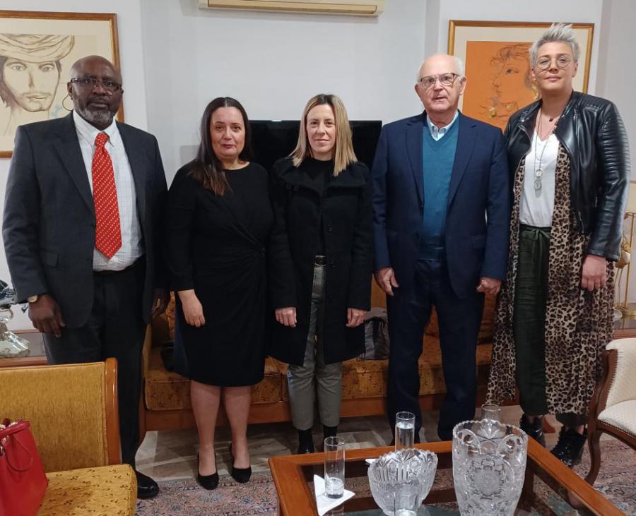 Meeting of the Cuban ambassador to Greece with members of the International Migration Organization