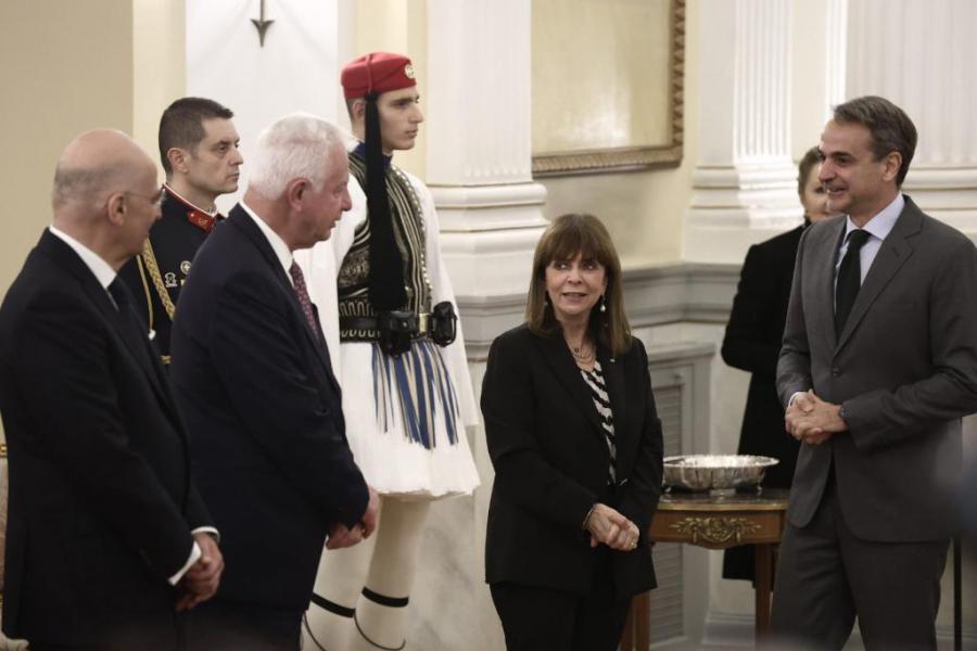 Presidenta de la República ofrece recepción en honor del cuerpo diplomático