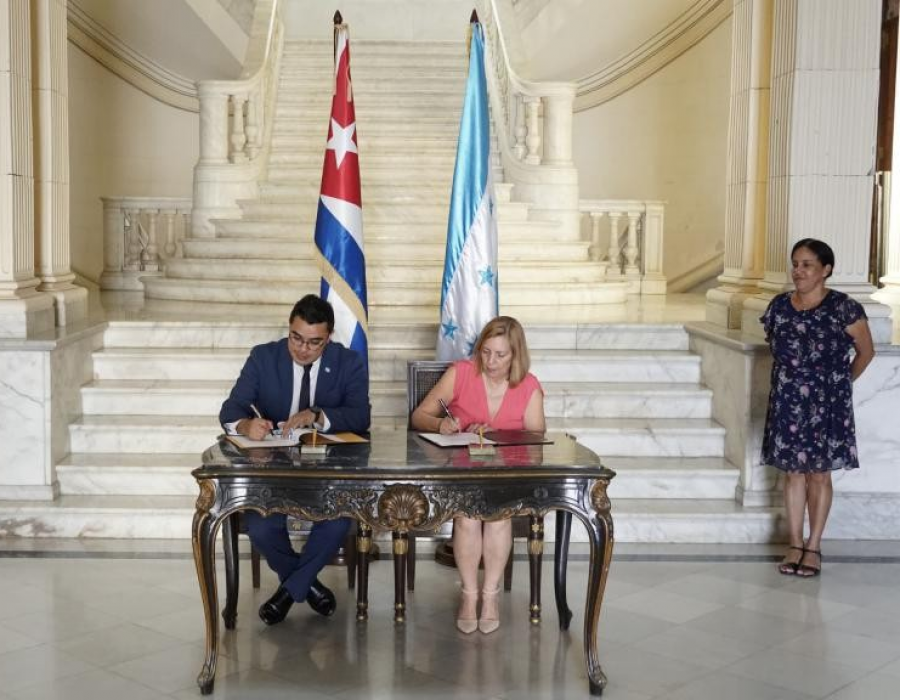 Cuba y Honduras suscriben memorando para fortalecer las relaciones bilaterales