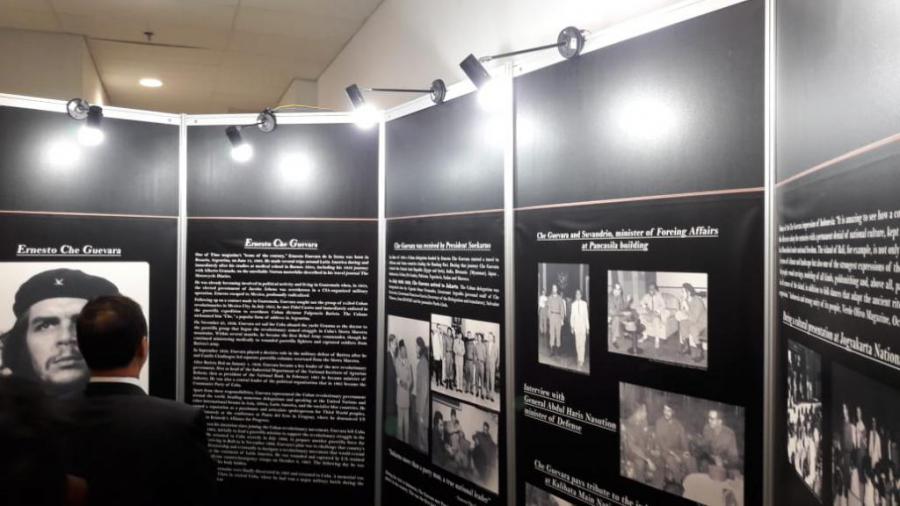 Muestra fotográfica sobre visita del Che a Indonesia