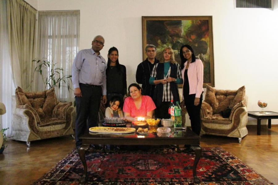 La Embajada de Cuba en Irán celebró con júbilo el 4 de abril