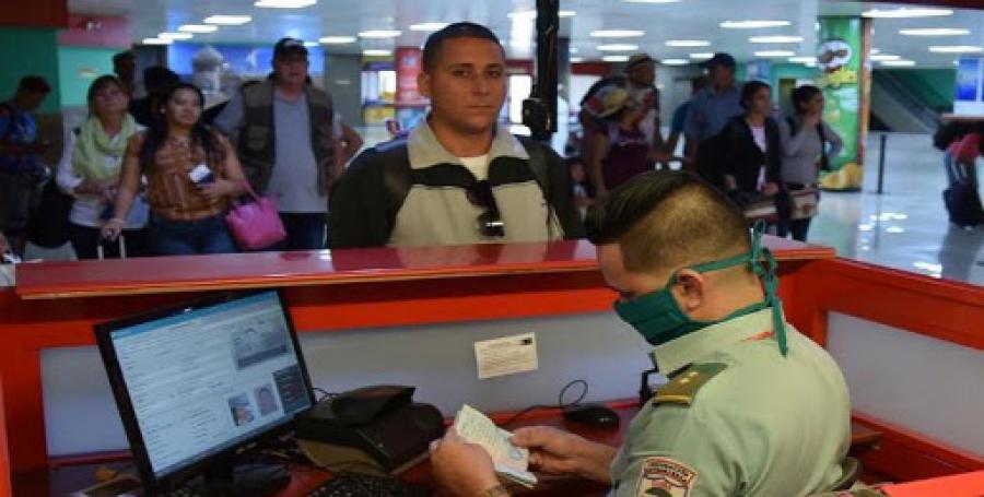 Nota No.6. Se regulará la entrada de personas al país, salvo los residentes en Cuba.