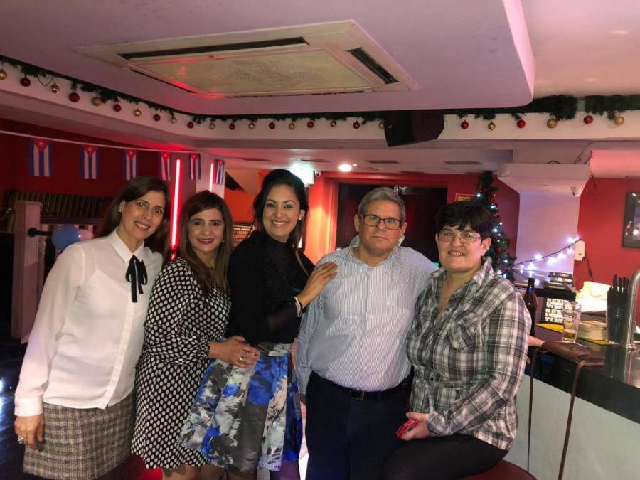 Asociación de cubanos residentes en Irlanda “Ernesto Che Guevara” celebra actividad por fin de año.