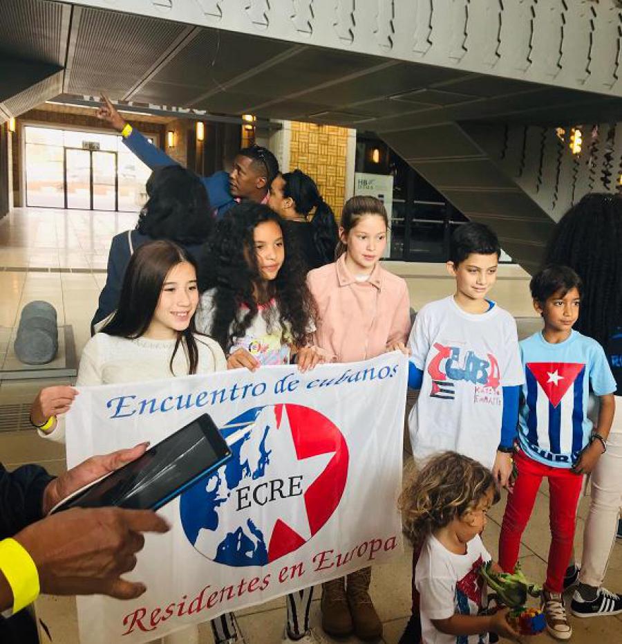 La joven generación también presente en el Encuentro de cubanos residentes en Europa.