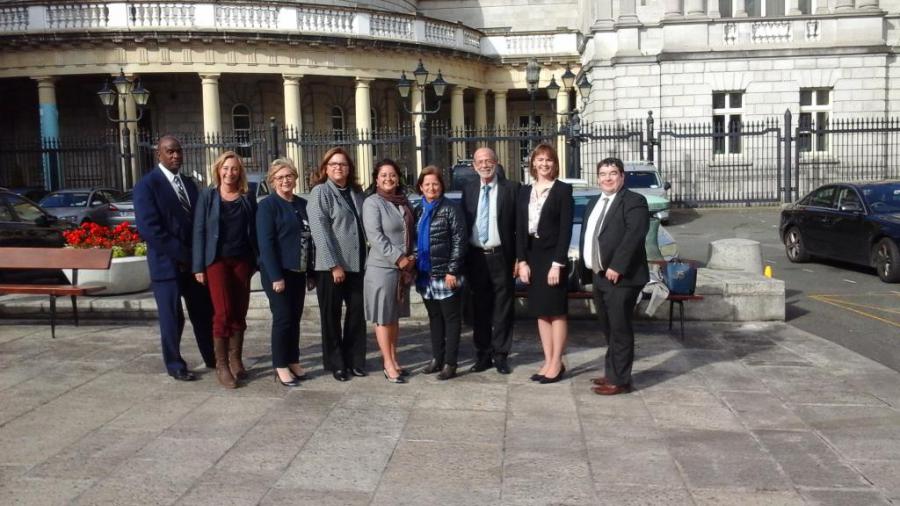 Delegación cubana del Ministerio de Comercio Exterior y de la Oficina Nacional de Estadísticas de Cuba visitó el Parlamento irlandés.