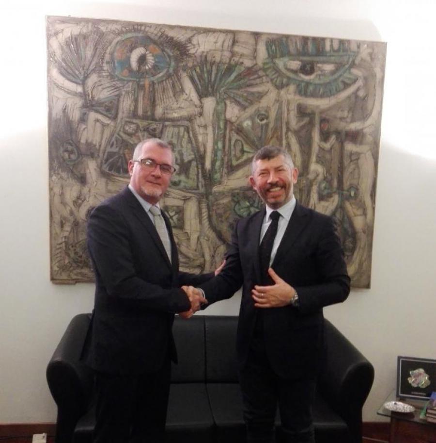 Embajador de Cuba en Italia, José Carlos Rodríguez Ruiz y viceministro para el Comercio Internacional y la Atracción de Inversiones, diputado Ivan Scalfaroto