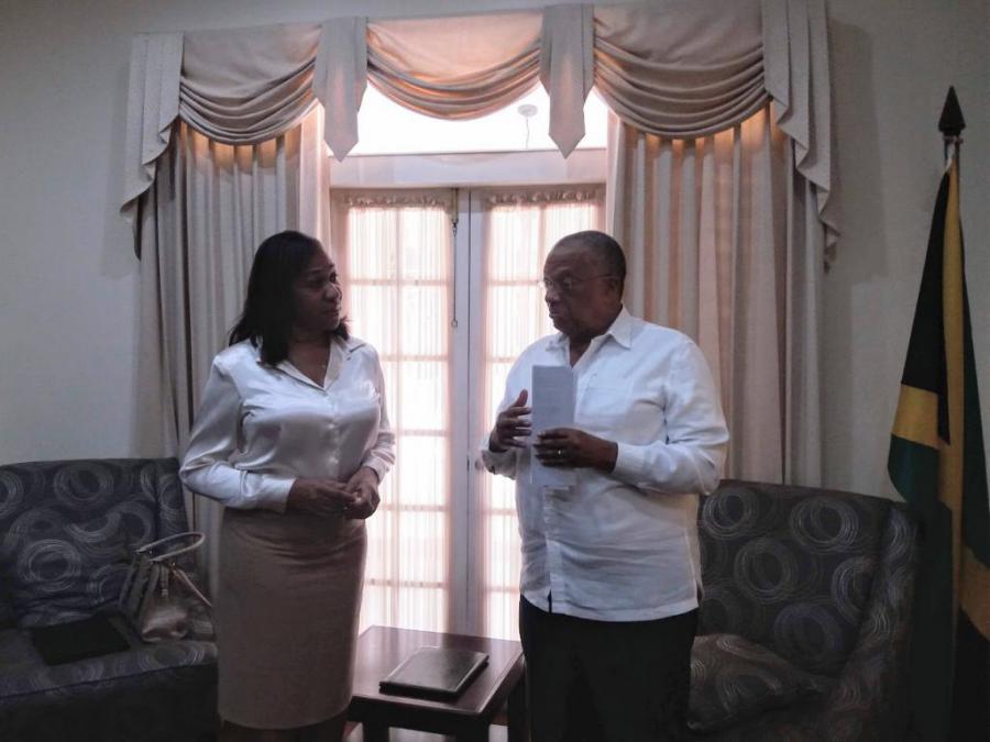 Ambassador of Cuba meets President of the People's National Party of Jamaica.