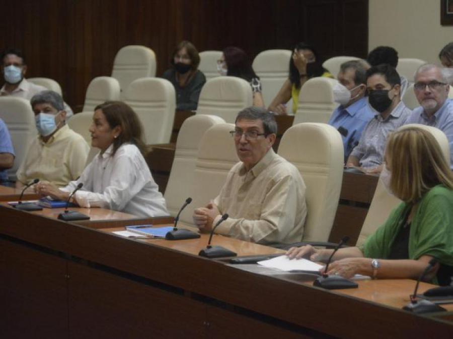 Tradicionalmente sabia, la diplomacia cubana sigue trazando caminos de aprendizaje