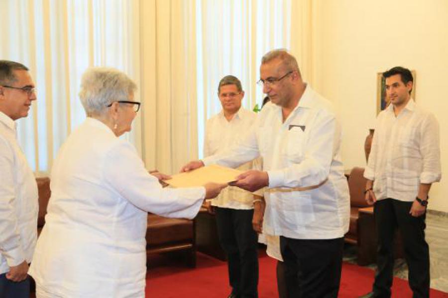 Gladys Bejerano received Credentials Letters from the New Kuwait Ambassador in Cuba