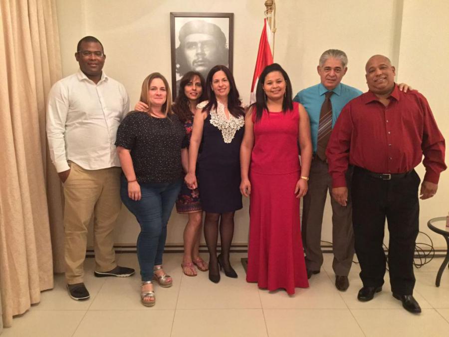 Miembros de la Comunidad Cubana rinden homenaje a Maceo y el Che en su Natalicio