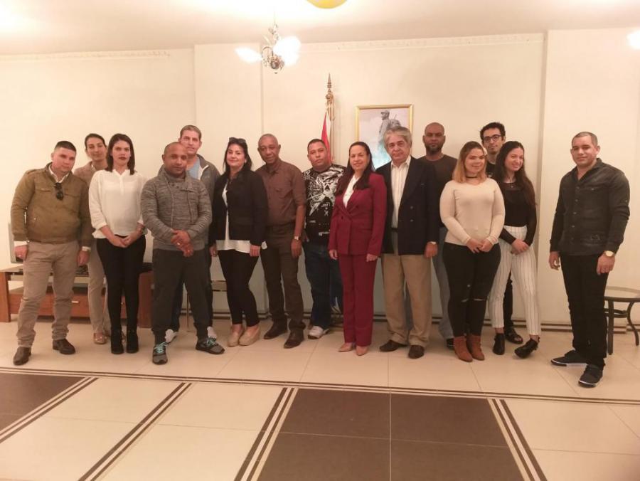 Cubanos en Kuwait celebran 60 Aniversario del Triunfo de la Revolución 