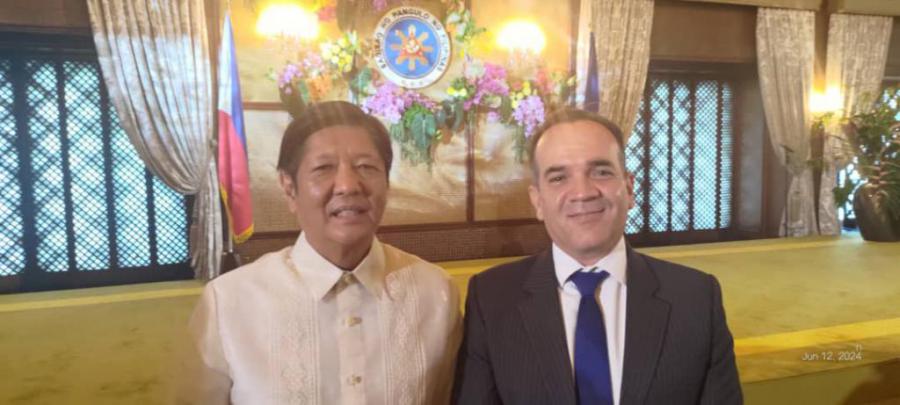 President Ferdinand Marcos Jr. and Cuban Ambassador Florentino Batista González