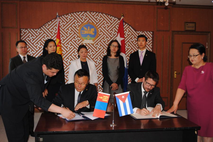 Cuba and Mongolia sign Agreement for the Mutual Recognition of Academic Degrees.