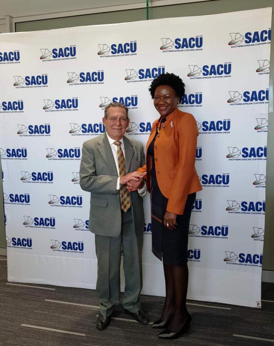 Embajador Cubano sostiene encuentro con Secretaria Ejecutiva de SACU Embajador Cubano sostiene encuentro con Secretaria Ejecutiva de SACU