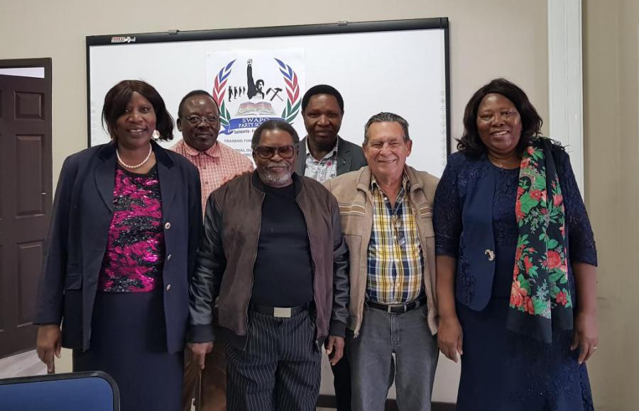 Embajador cubano se reúne con Subsecretario General de la SWAPO y Rector de la escuela del partido.