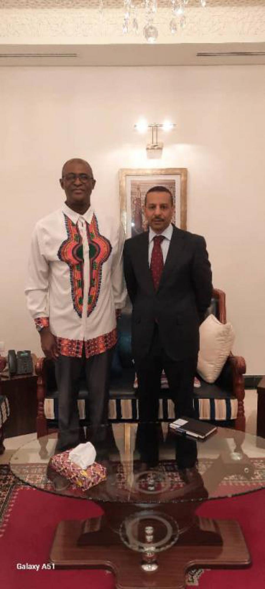 Visita el Encargado de Negocios de Cuba al Embajador del Reino de Marruecos en Niamey