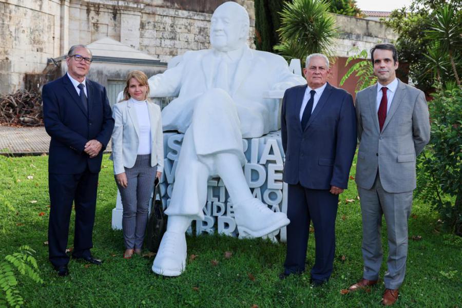 Partido Comunista de Cuba sostiene intercambio con Partido Socialista Portugués. 