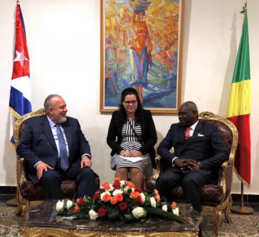 Arriba primer ministro Manuel Marrero Cruz a República del Congo en visita oficial