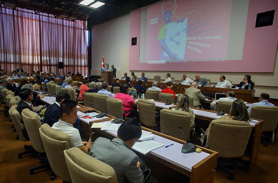 Representatives from the United Kingdom attend the II International Meeting of Theoretical Left Publications.