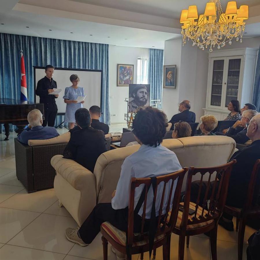 Documental Fidel es Fidel en Rumanía