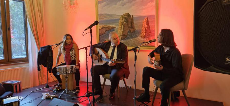 Reynier Mariño, Laura Márquez y Joseph Issa en concierto