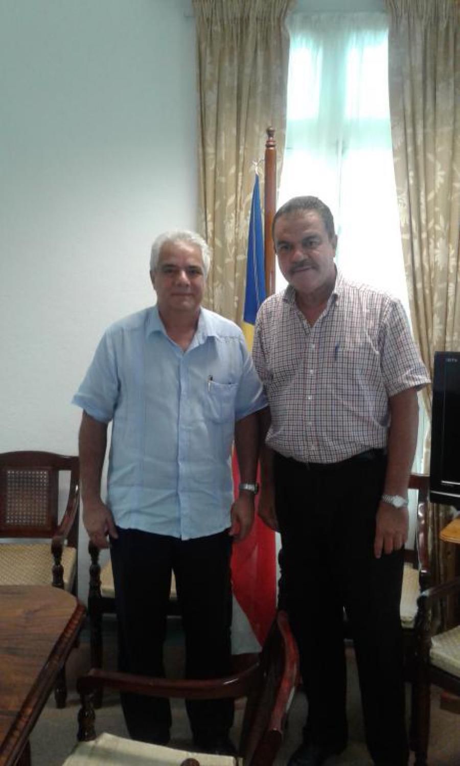 Recibe Secretario de Relaciones Exteriores de Seychelles a Embajador de Cuba.