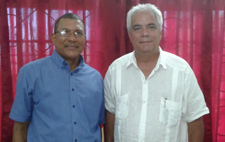 Dialoga Embajador cubano con líder parlamentario de Seychelles.