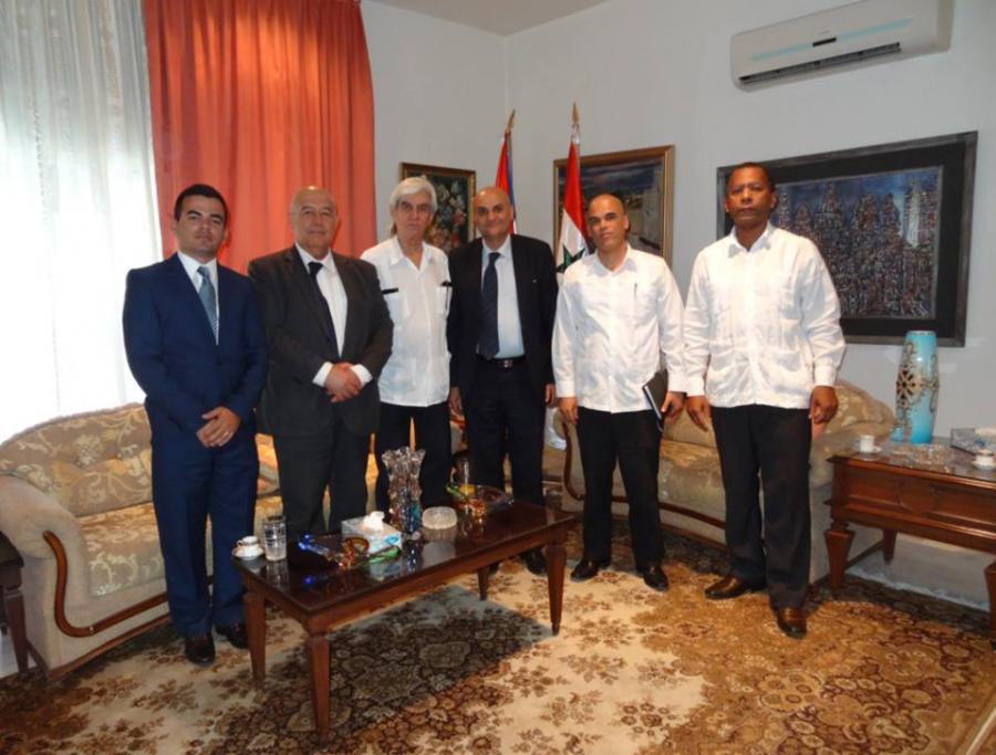 Embajador cubano se reunió con delegación del Partido Nacionalista y Social Sirio