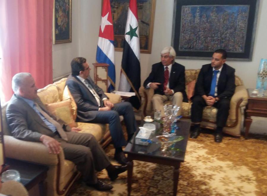 Se reunió Embajador de Cuba Rogerio Santana con delegación de la Asociación Parlamentaria de Solidaridad Siria-Cuba