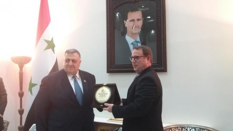 El Embajador Miguel Porto es recibido por el Presidente del Parlamento de Siria