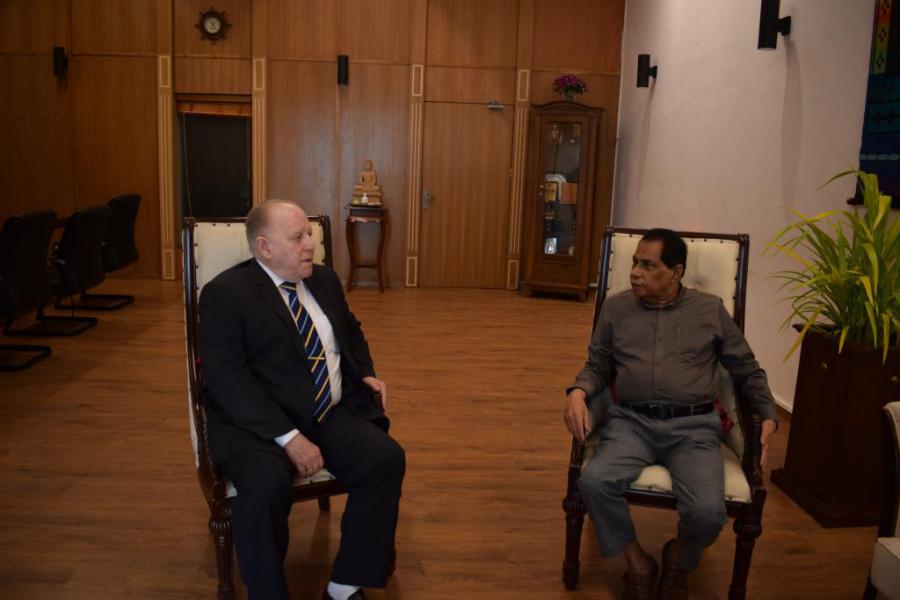 Encuentro del embajador de Cuba en Sri Lanka con el Gobernador de la Provincia del Sur