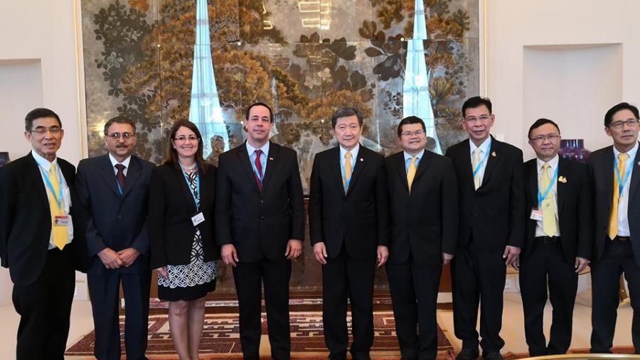 Tailandia y Cuba incrementan cooperación en sectores médico y biofarmacéutico Tailandia y Cuba incrementan cooperación en sectores médico y biofarmacéutico