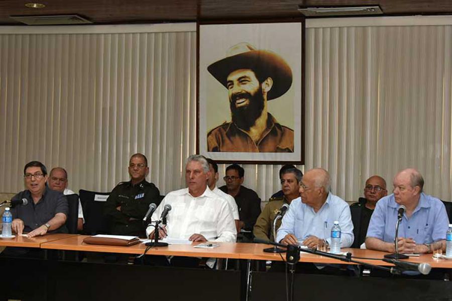 Afirma Díaz-Canel que política exterior de #Cuba está garantizada