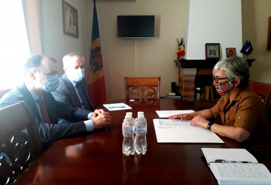 Embajadores de Cuba y Moldova sostuvieron encuentro en Kiev.