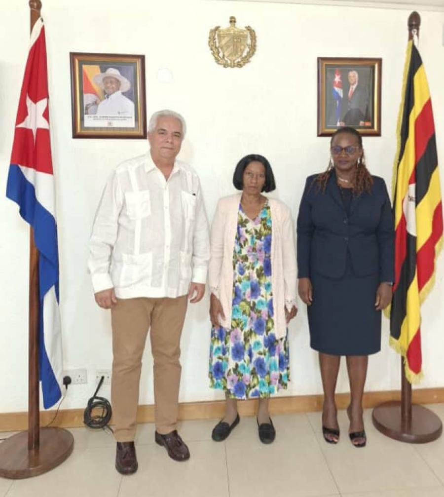 It was a pleasure to receive you at the Cuban Embassy, Dr. Aixa Kindelán Larrea from @ISRICuba