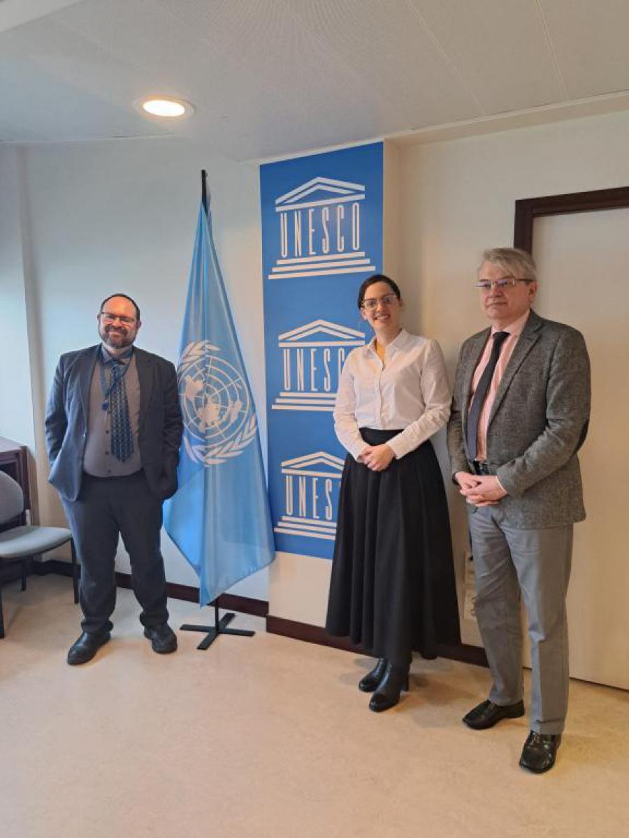 Cuban delegate to UNESCO holds exchange with Director of the Division for Digital Inclusion and Digital Transformation in the context of energy blockade and pressure against the country
