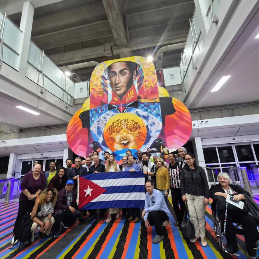 Delegación Cubana en la Asamblea de los Pueblos en Caracas