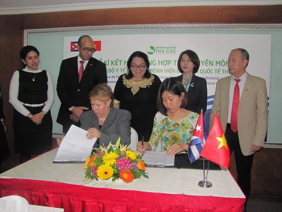 Cuba y Vietnam firman acuerdo de cooperación en salud