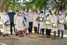 Presidente y Primer Ministro de Cuba se reúnen con integrantes de las brigadas médicas “Henry Reeve” que enfrentaron a la COVID-19 en la ciudad italiana de Turín y en San Vicente y las Granadinas (Fotos: Estudios Revolución)