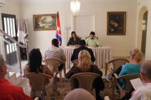 Misión estatal cubana en Arabia Saudita participa en la consulta popular sobre el Código de las Familias