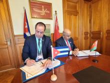 Firman memorando de entendimiento entre Cuba y Oman