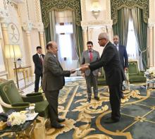 Ambassador of Cuba presents credential letters to the President of Yemen Ambassador of Cuba presents credential letters to the President of Yemen